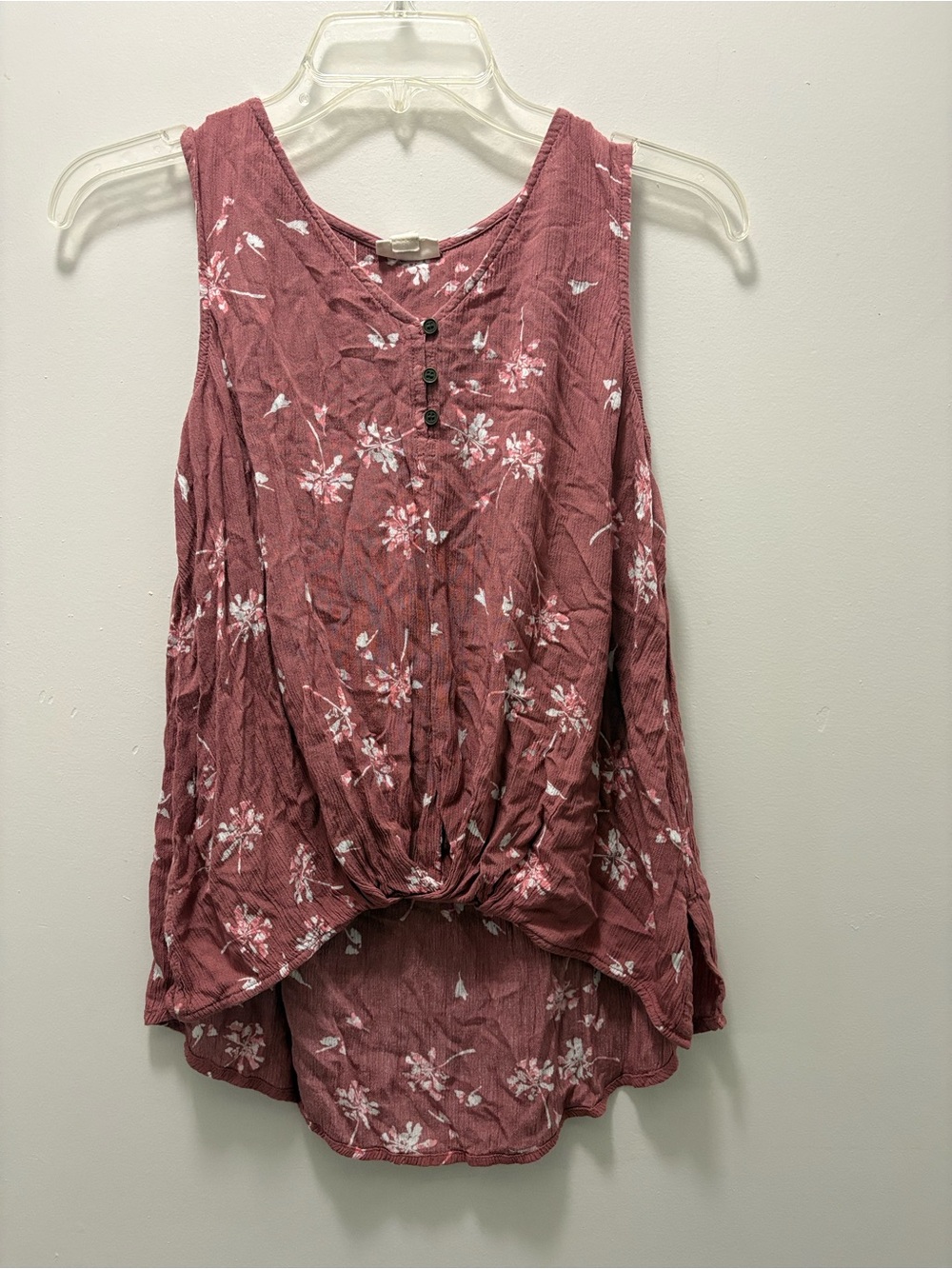 a.n.a Mauve Floral Knot-Front Sleeveless Tank